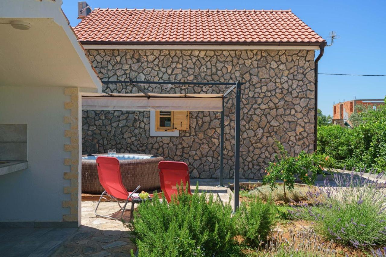 Country House Frane Ladevci 外观 照片